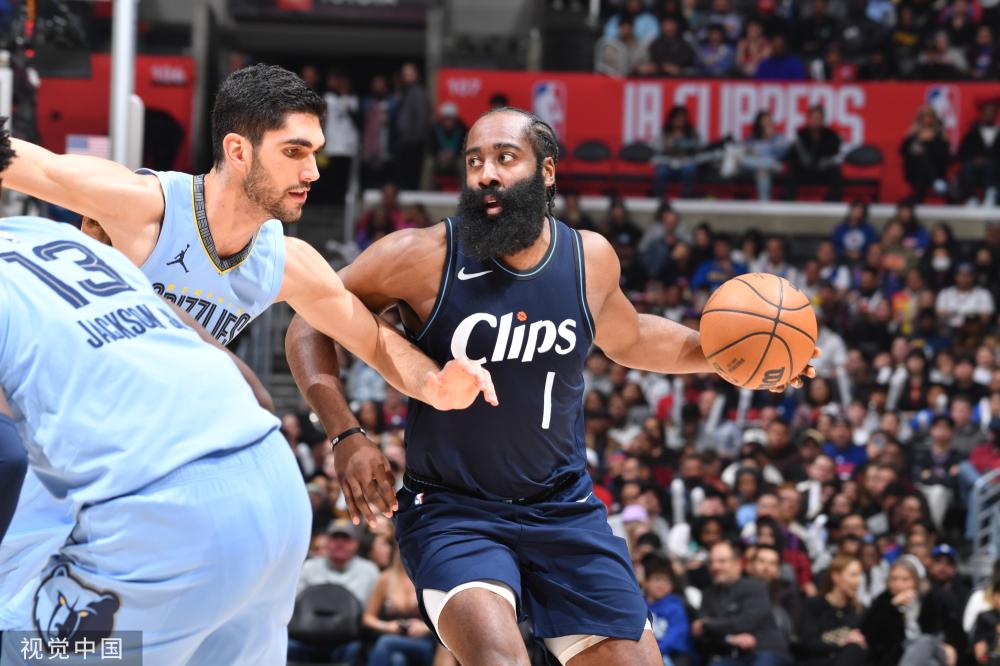 给我们敲响 给我们敲响