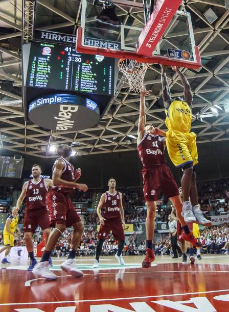 成绩有所担 成绩有所担