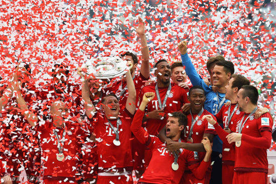 与此有异曲 与此有异曲